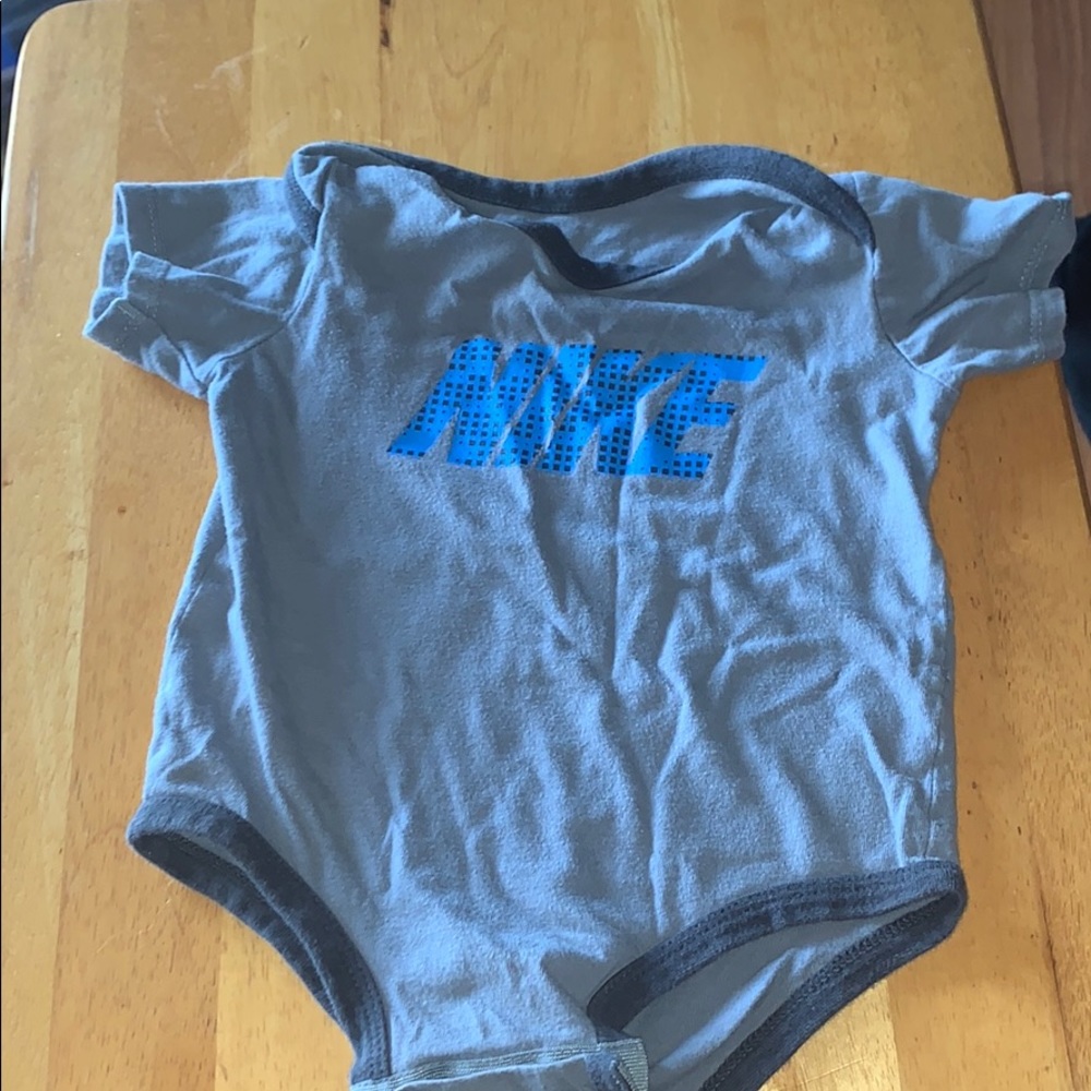 nike shirt